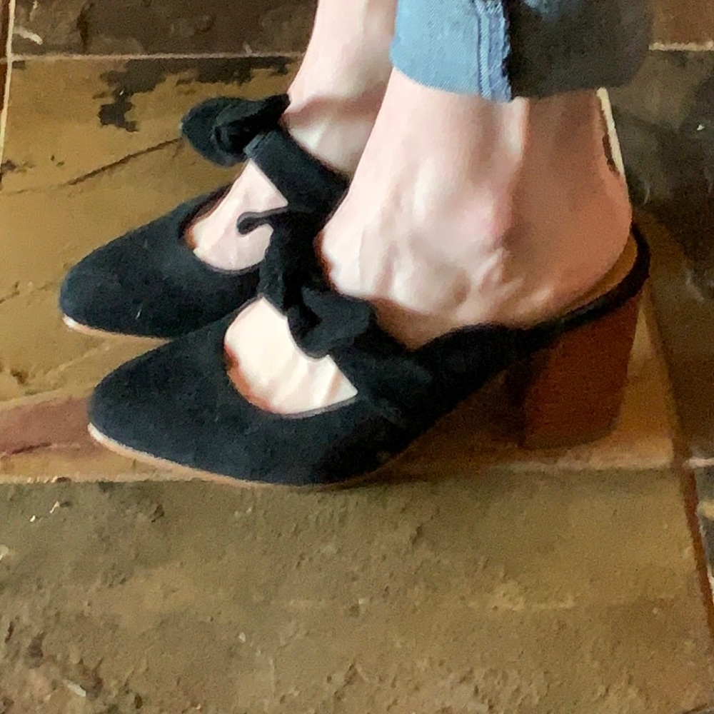 Soludos Velvet Mules